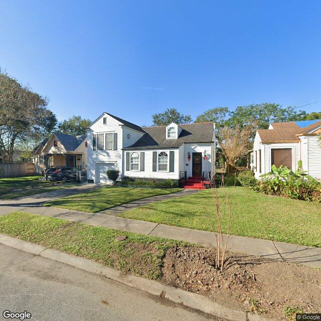 Street View for 2209 Montreal St, New Orleans, LA 70122