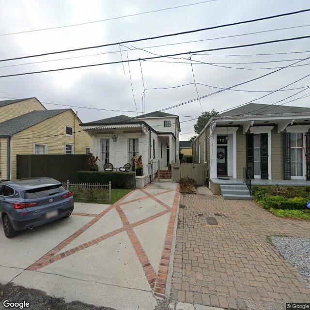 Street View for 708 Constantinople St, New Orleans, LA 70115