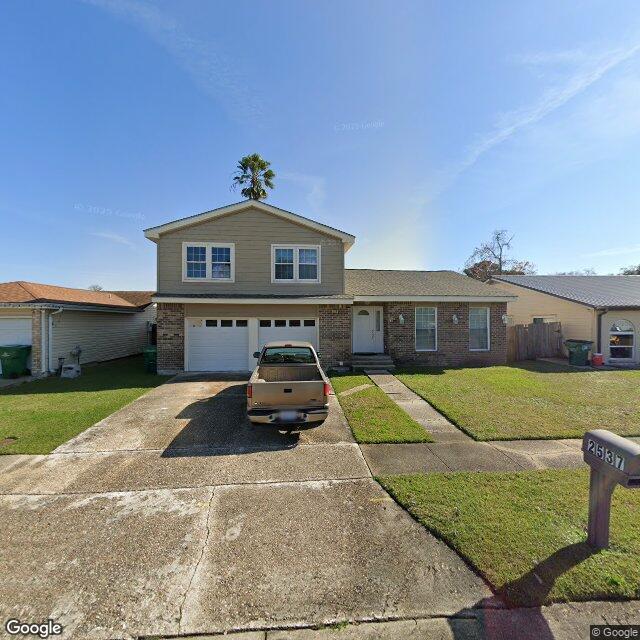 Street View for 2537 W Friendship Dr, R Harvey, LA 70058