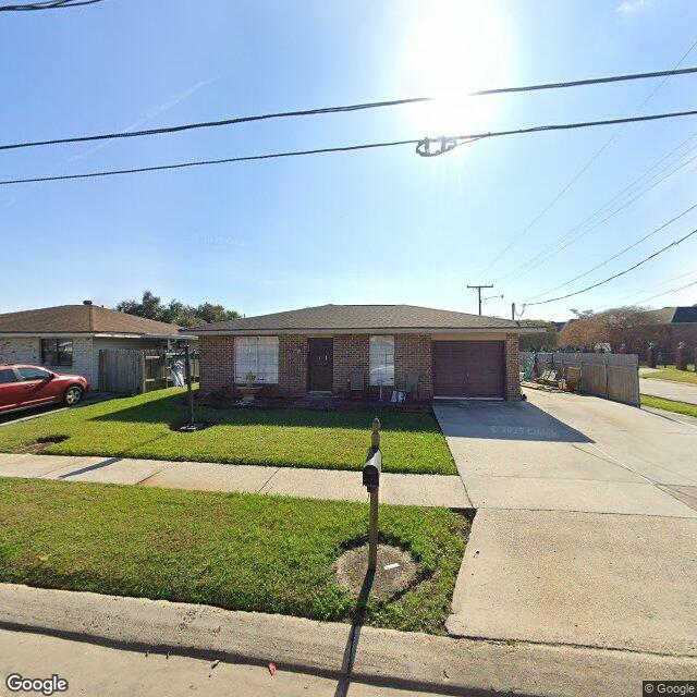 Street View for 2800 Cardinal Dr, Marrero, LA 70072