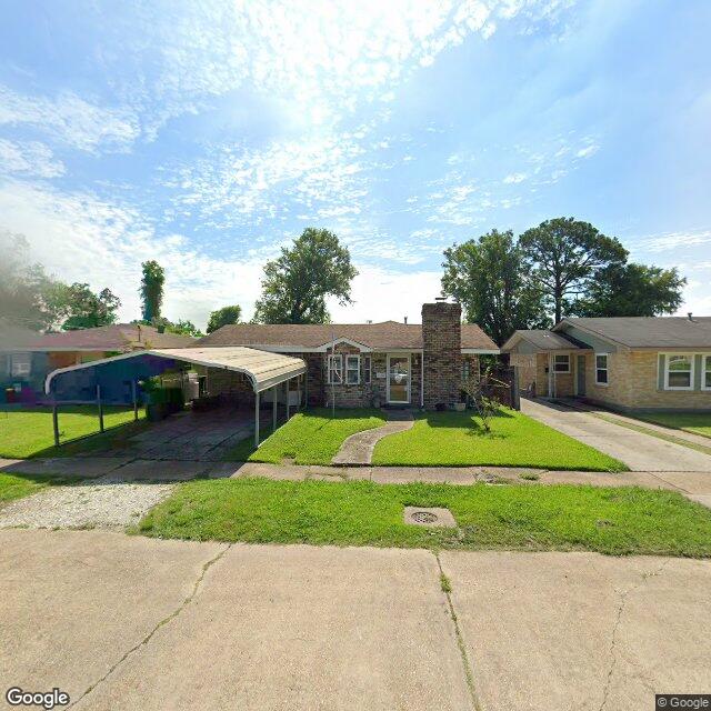 Street View for 2033 Manor Hgts Dr, Marrero, LA 70072