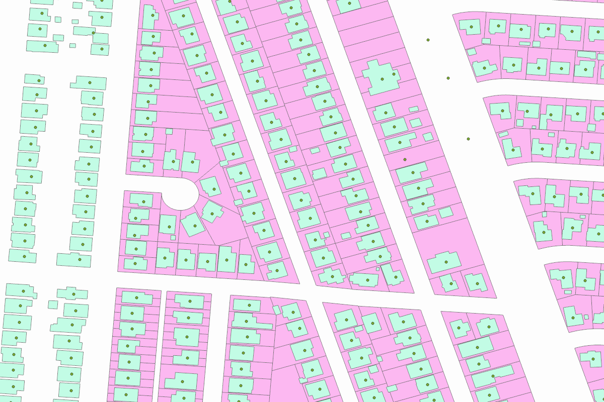 GIS parcel map for 3316 LAKE TRAIL DR