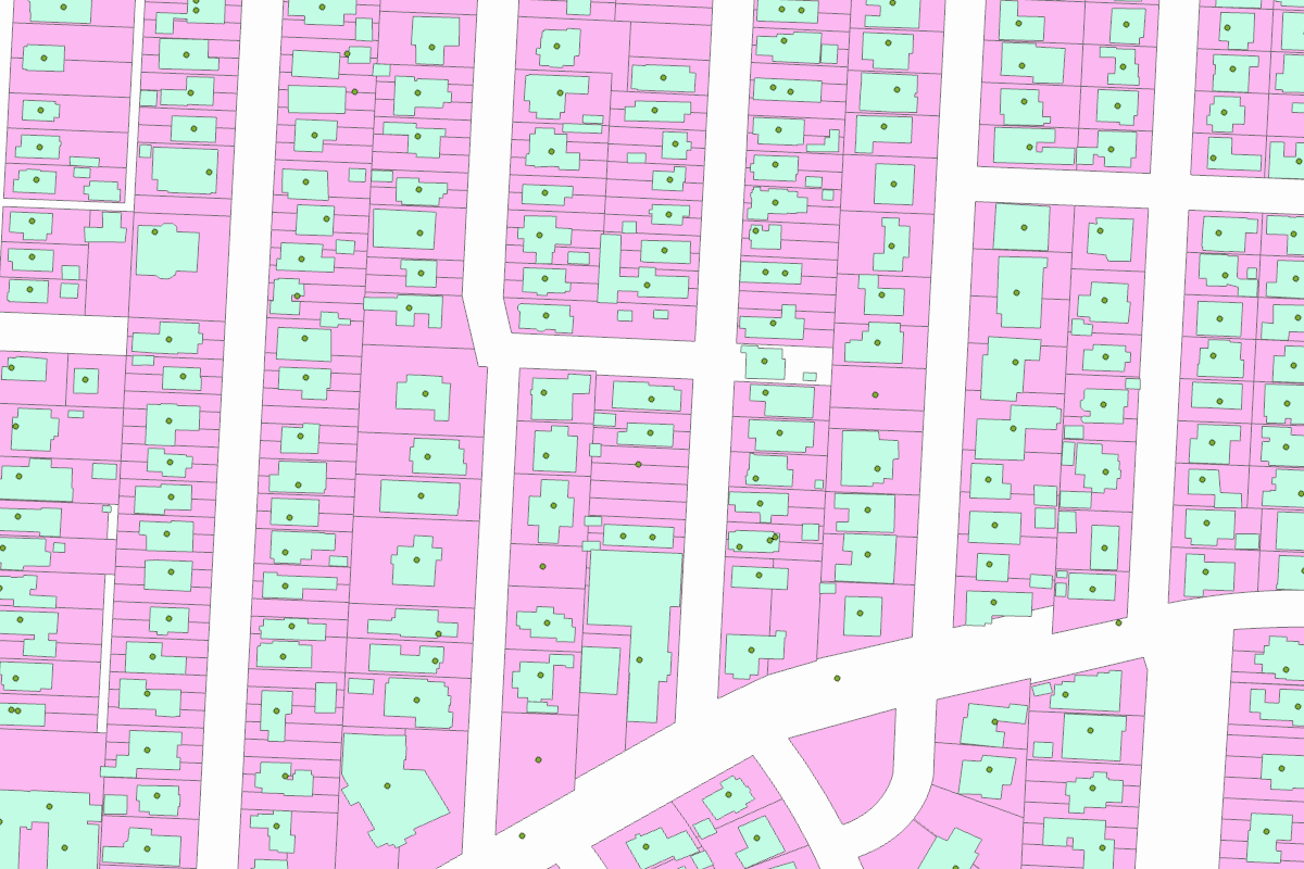 GIS parcel map for 132 ELMEER AVE