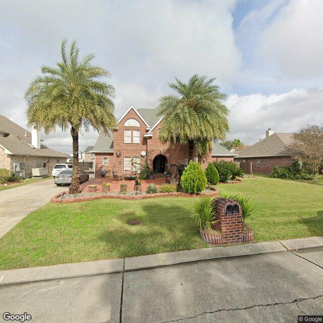 Street View for 1125 Lake Louise Dr, Gretna, LA 70056